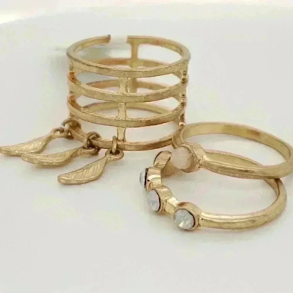 NEW 18k Gold over Silver Boho Opal Leaf Dangle 3 Piece Stack Ring - Picture 1 of 5